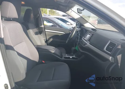 2015 Toyota Highlander Le V6 from USA, damaged, VIN 5TDZKRFH3FS107715